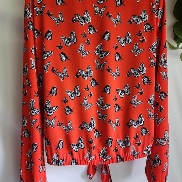 Karen Kane Orange Butterfly Button Tie Blouse Size Medium Boho Whimsical Top - Picture 6 of 6